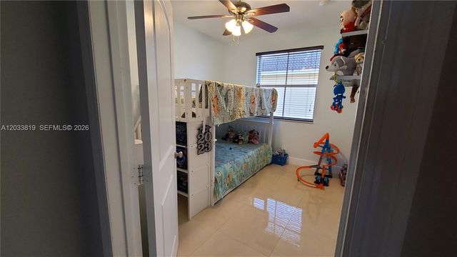 886 SW 149th Ct 886, Miami, FL 33194