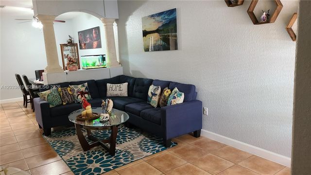 886 SW 149th Ct 886, Miami, FL 33194