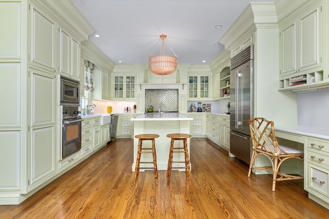 246 Emerald Lane, Palm Beach, FL 33480