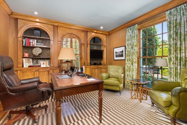 246 Emerald Lane, Palm Beach, FL 33480