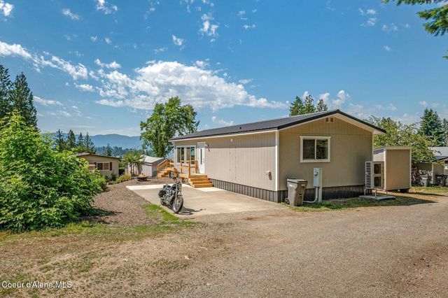 302 School Rd, 15, Hope, ID 83836