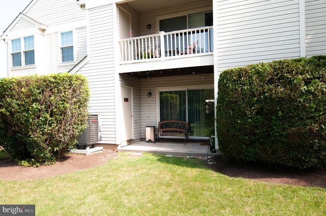 911 EATON CT, Quakertown, PA 18951