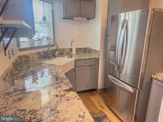 911 EATON CT, Quakertown, PA 18951