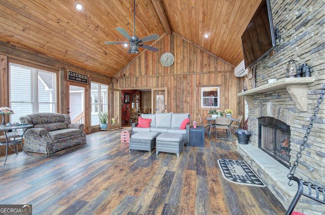 452 Terry White Road, Aragon, GA 30104
