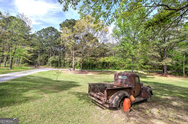 452 Terry White Road, Aragon, GA 30104
