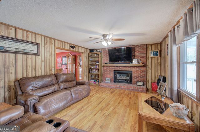 452 Terry White Road, Aragon, GA 30104