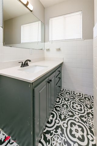 1106 Caroline Drive, Bossier City, LA 71112