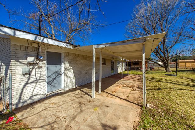 1106 Caroline Drive, Bossier City, LA 71112