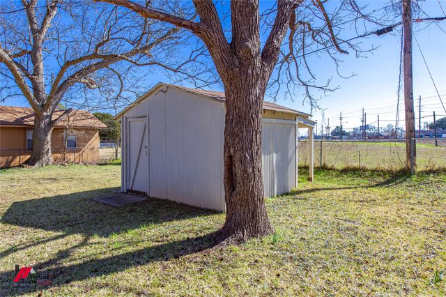 1106 Caroline Drive, Bossier City, LA 71112