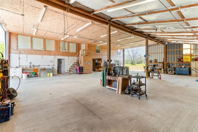 4239 County Road 348, Brazoria, TX 77422