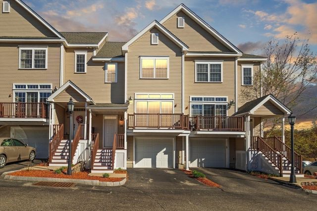 9 Nirvana Dr 2E, Saugus, MA 01906