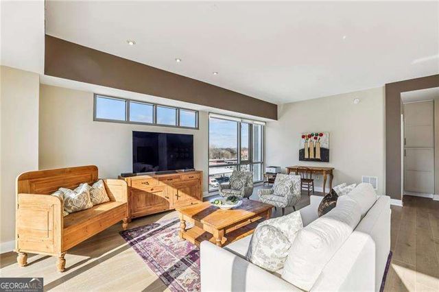 1100 Howell Mill Road 414, Atlanta, GA 30318