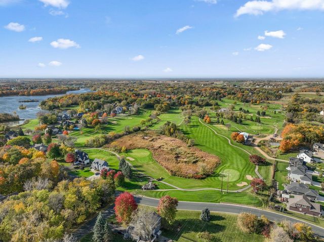 1284 Meadow Lane S, Shakopee, MN 55379