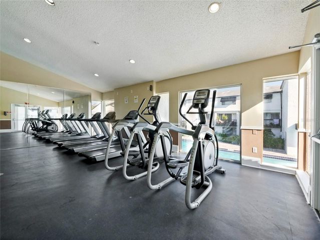 4111 S SEMORAN BOULEVARD 3, Orlando, FL 32822