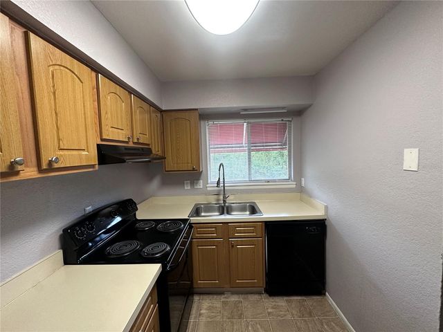 4111 S SEMORAN BOULEVARD 3, Orlando, FL 32822