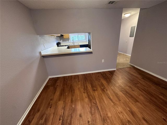 4111 S SEMORAN BOULEVARD 3, Orlando, FL 32822