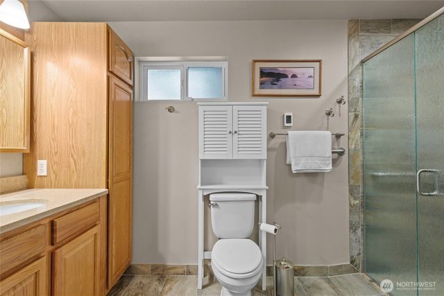 2351 E Mason Lake Drive E, Grapeview, WA 98546