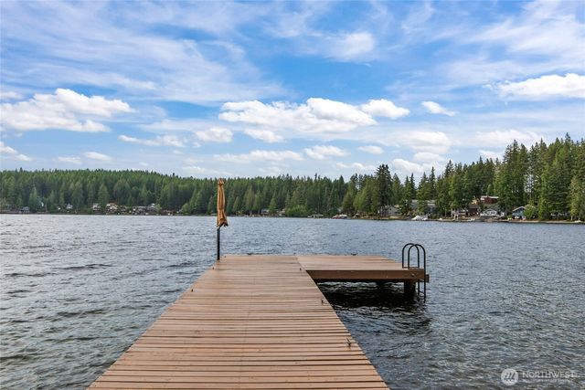 2351 E Mason Lake Drive E, Grapeview, WA 98546