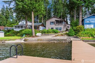 2351 E Mason Lake Drive E, Grapeview, WA 98546
