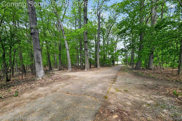 4296 Barcroft Way, West Bloomfield Charter Township, MI 48323
