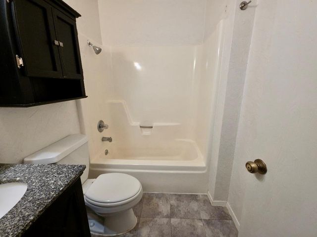 1925 Nicole CIR B, Round Rock, TX 78664