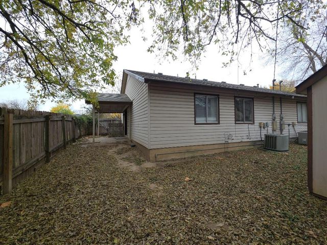 1925 Nicole CIR B, Round Rock, TX 78664