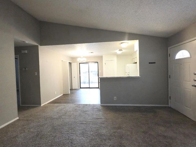 1925 Nicole CIR B, Round Rock, TX 78664