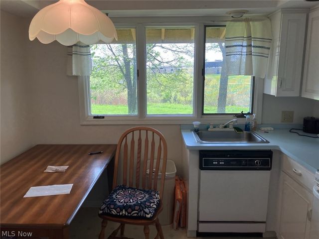 3498 VARMLAND COURT, Brunswick, OH 44212
