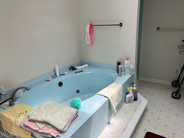 3498 VARMLAND COURT, Brunswick, OH 44212