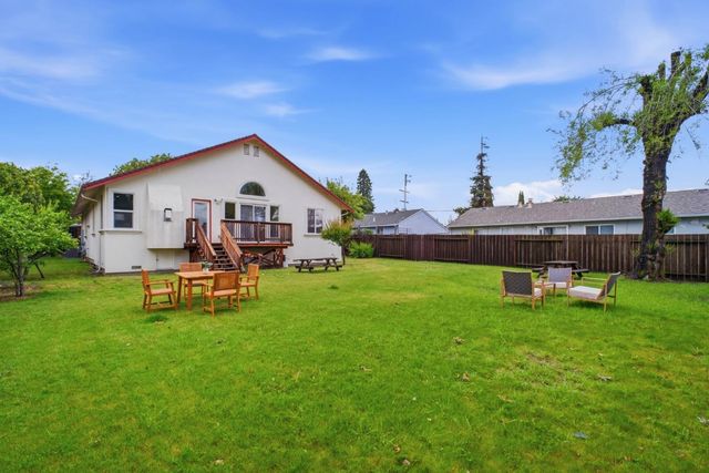 3759 La Costa Avenue, Castro Valley, CA 94546