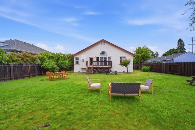 3759 La Costa Avenue, Castro Valley, CA 94546