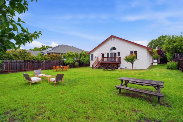 3759 La Costa Avenue, Castro Valley, CA 94546