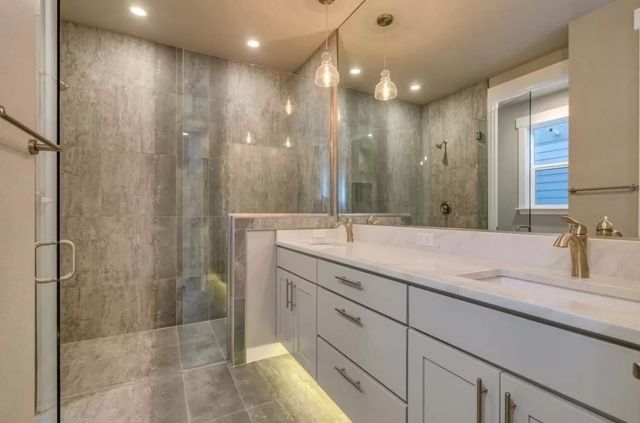 1408 1st Street E, Kaufman, TX 75142
