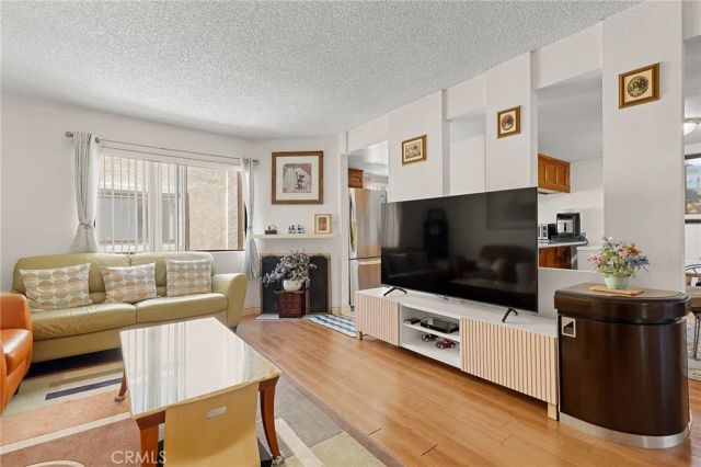 12536 Burbank Boulevard 3, Valley Village, CA 91607