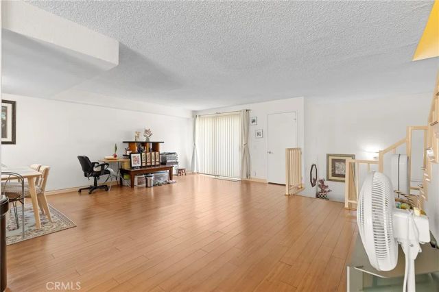 12536 Burbank Boulevard 3, Valley Village, CA 91607