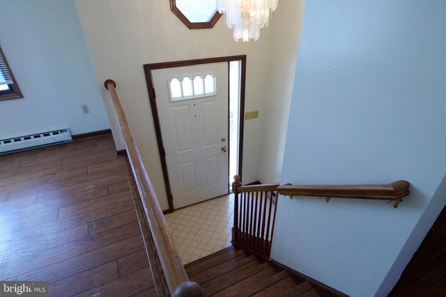 109 BERWICK DR, Boalsburg, PA 16827