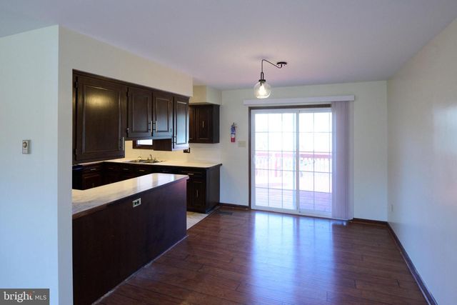 109 BERWICK DR, Boalsburg, PA 16827