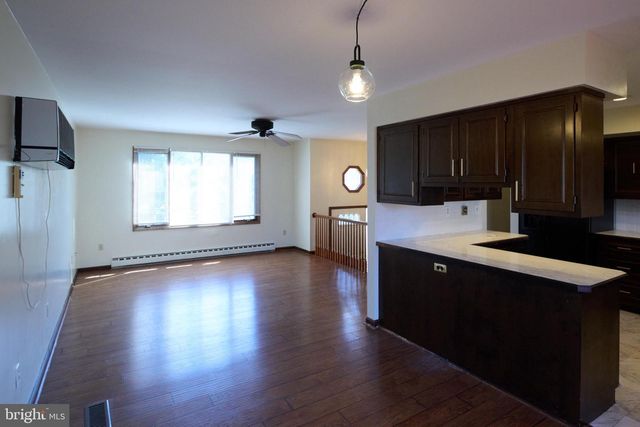 109 BERWICK DR, Boalsburg, PA 16827