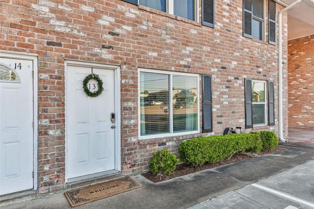 3535 Nasa Rd 1 Parkway 13, Seabrook, TX 77586