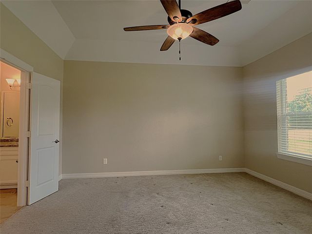 9723 Highland Pointe Drive, Needville, TX 77461