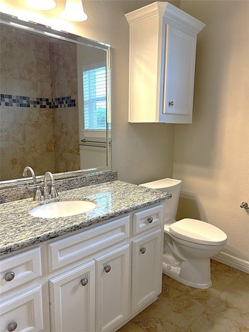 9723 Highland Pointe Drive, Needville, TX 77461