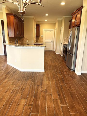 9723 Highland Pointe Drive, Needville, TX 77461