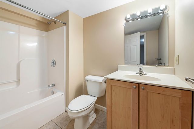 5 Alder Lane, Essex, VT 05452