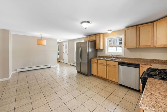 5 Alder Lane, Essex, VT 05452