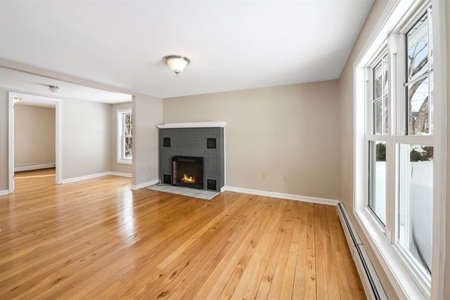 5 Alder Lane, Essex, VT 05452