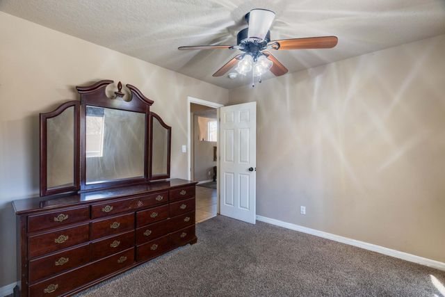 10109 Luz Del Sol Court NW, Albuquerque, NM 87114