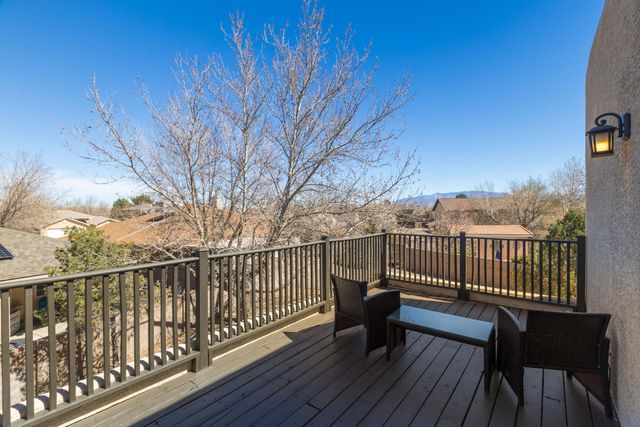 10109 Luz Del Sol Court NW, Albuquerque, NM 87114