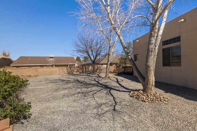 10109 Luz Del Sol Court NW, Albuquerque, NM 87114