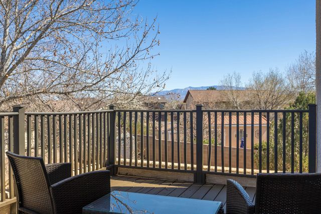 10109 Luz Del Sol Court NW, Albuquerque, NM 87114