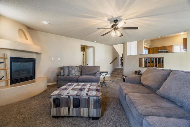 10109 Luz Del Sol Court NW, Albuquerque, NM 87114